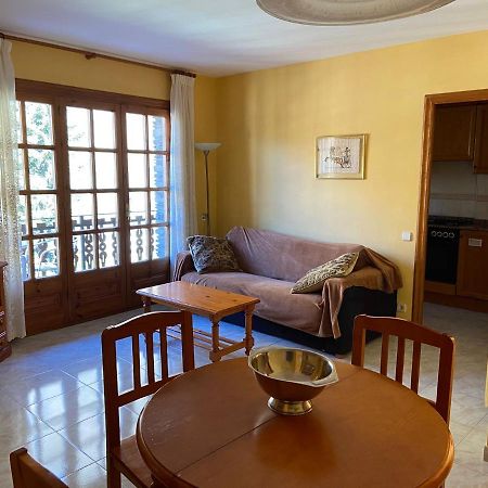 Apartaments Montana Alins Buitenkant foto